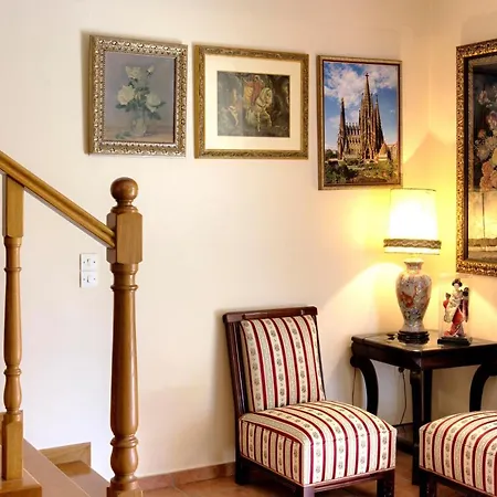 The Red Bougainvillea Apartment *