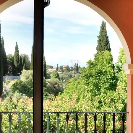 The Red Bougainvillea Apartment